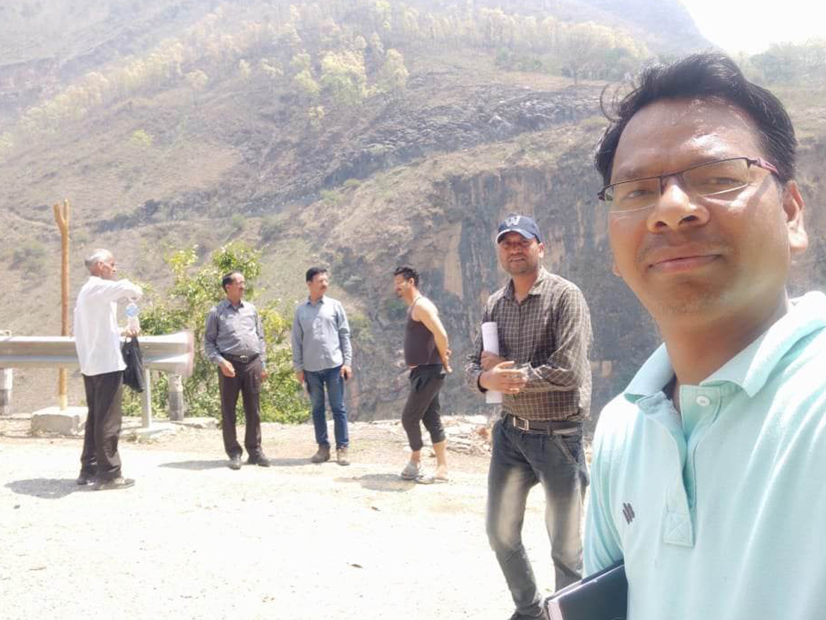 झुलाघाटमा मोटरेबल पुल निर्माण हुने, भारतीय प्राविधिक टोलीले स्थलगत निरीक्षण गर्यो 